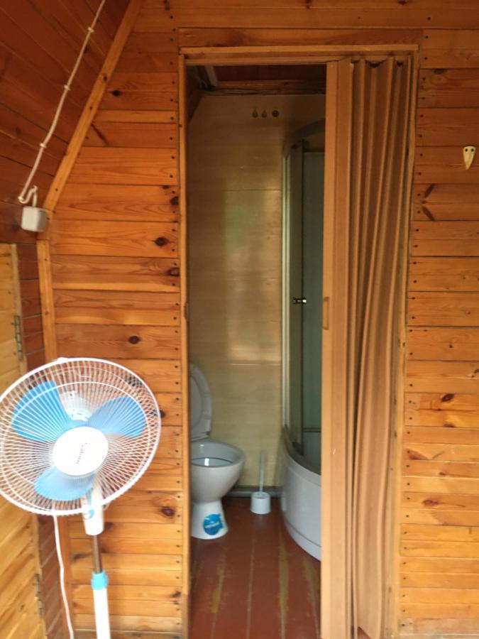 Номера В Деревянных Домиках 호텔 폰탄카 외부 사진
