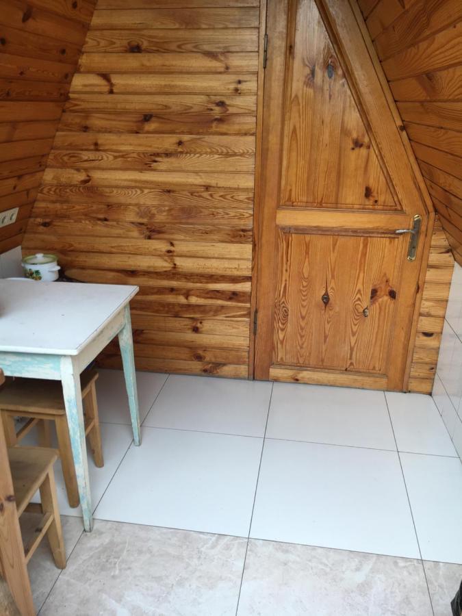 Номера В Деревянных Домиках 호텔 폰탄카 외부 사진