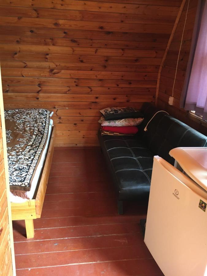 Номера В Деревянных Домиках 호텔 폰탄카 외부 사진