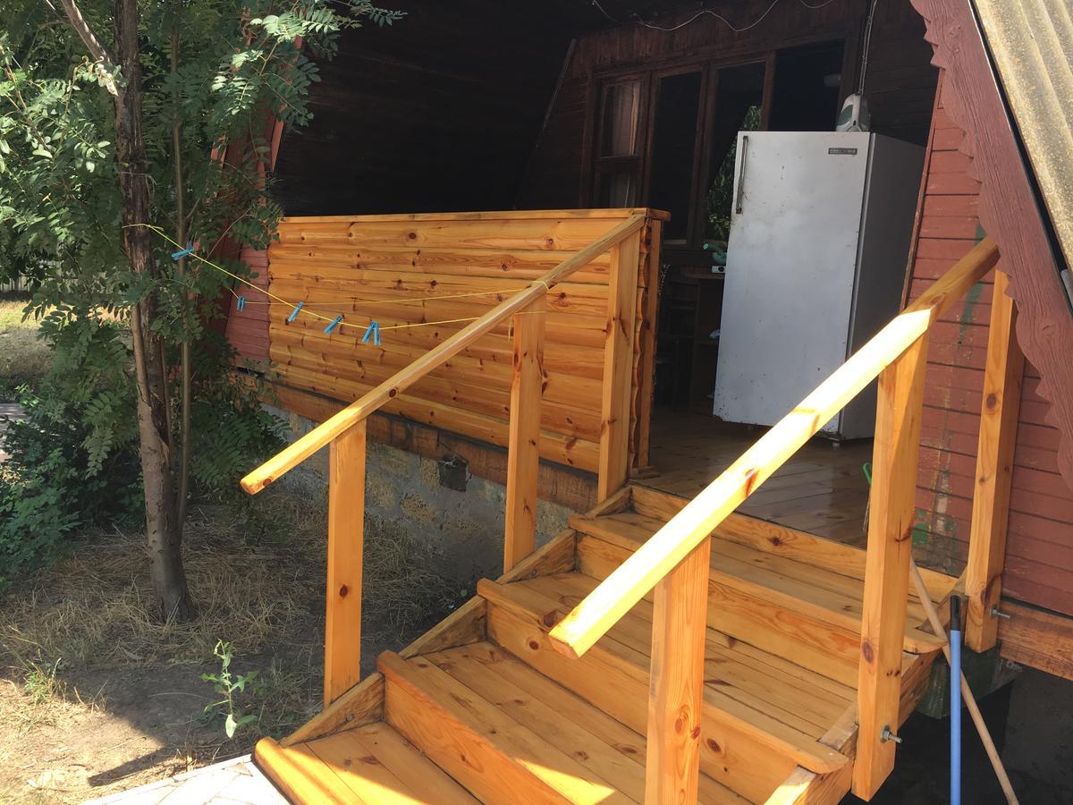 Номера В Деревянных Домиках 호텔 폰탄카 외부 사진